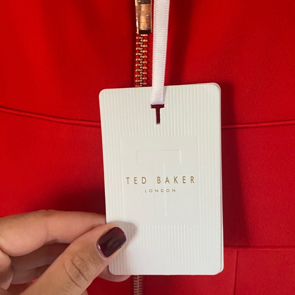 Ted Backer red dress. Brand new with tag - Picture 4 of 4